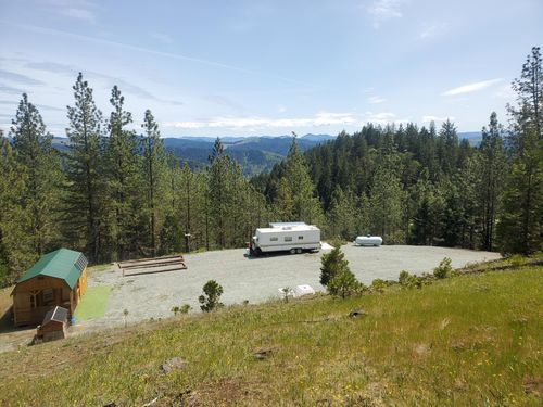 2133 Spring Brook Rd, Myrtle Creek, OR, 97457-9798 | Card Image