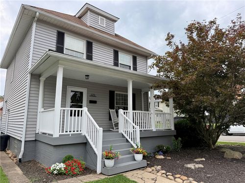 575 Navigation St, Beaver, PA, 15009-1809 | Card Image