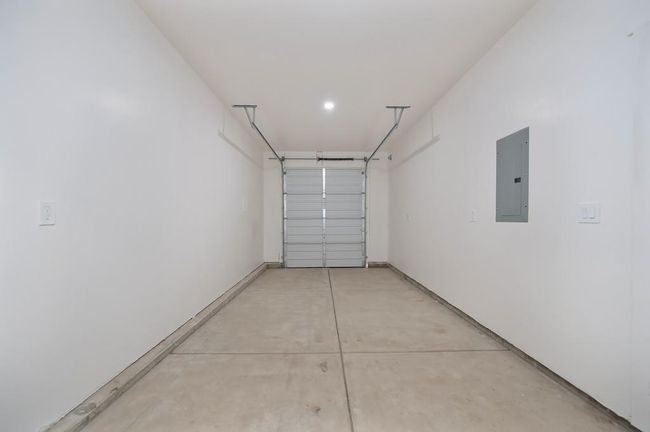 Large Storage Room with roll up door. | Image 55