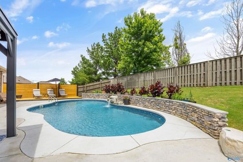 7417 Nature Walk Way Se, Owens Cross Roads, AL, 35763-4808 | Card Image