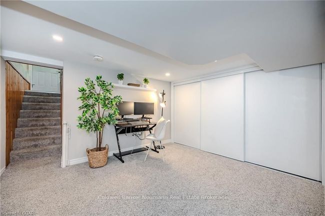 28 Winston Cres, House other with 3 bedrooms, 2 bathrooms and 1 parking in Guelph ON | Image 24