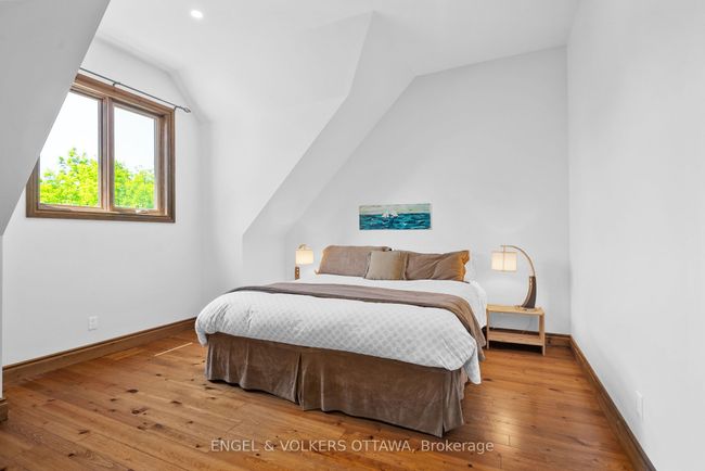159 Bluff Point Dr, House other with 9 bedrooms, 7 bathrooms and 17 parking in Calabogie ON | Image 31