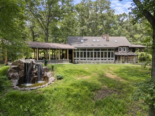 834 Billy Wynn Rd, Dickson, TN, 37055-4258 | Card Image
