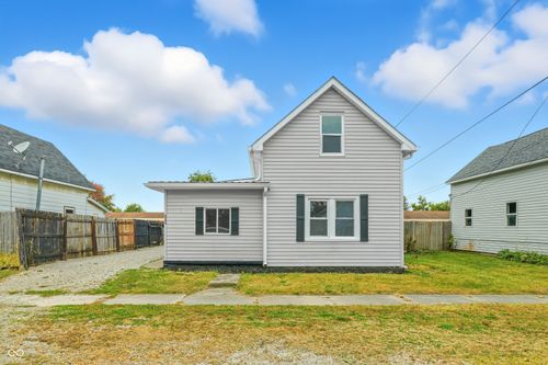 2304 S D St, Elwood, IN, 46036-2534 | Card Image