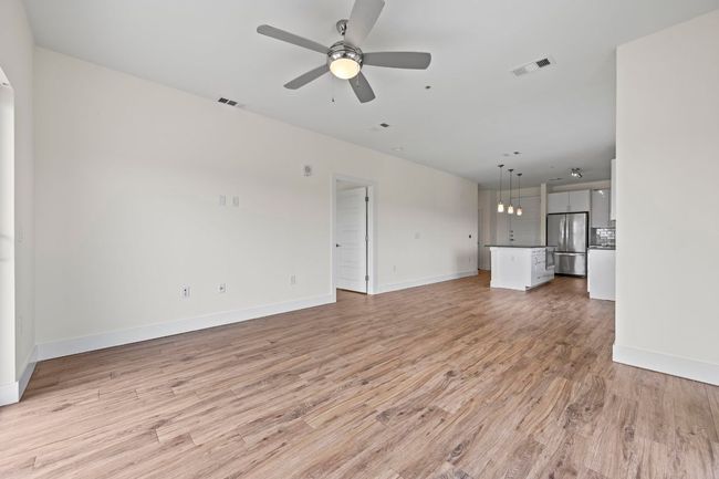 UNIT-310 - 6444 Burnet Rd, Condo with 1 bedrooms, 1 bathrooms and 2 parking in Austin TX | Image 7