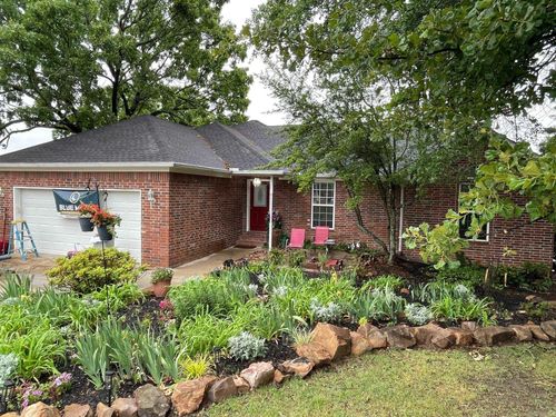 1660 Nighthawk Cir, Conway, AR, 72034-8675 | Card Image