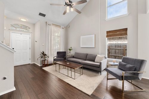 9325 Linkmeadow Dr, Austin, TX, 78748-5081 | Card Image