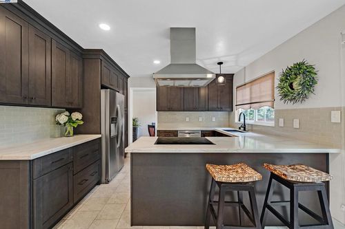 4421 Muirwood Dr, Pleasanton, CA, 94588-4370 | Card Image