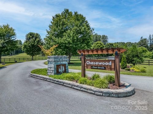 53-0000 New Castle Rd, Brevard, NC, 28712 | Card Image