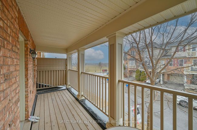 876 Jempson Path, House attached with 4 bedrooms, 3 bathrooms and 1 parking in Milton ON | Image 31