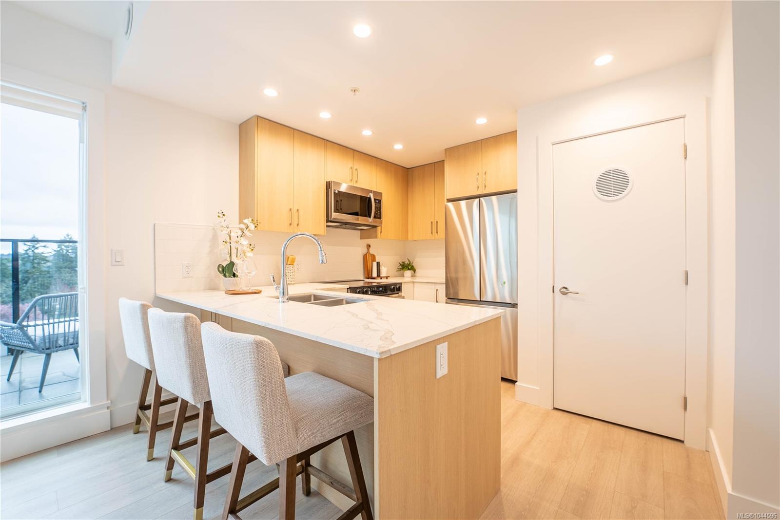 Residential in View Royal 5