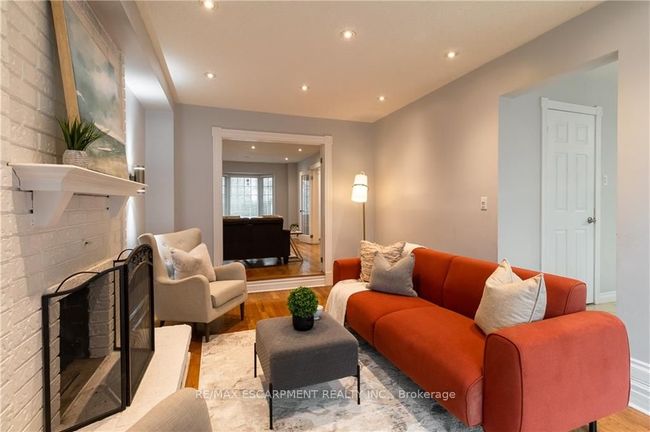 788 Grandview St N, House other with 7 bedrooms, 4 bathrooms and 3 parking in Oshawa ON | Image 9
