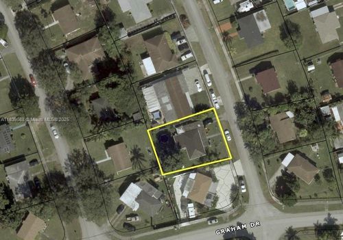 14760 Tyler St, Miami, FL, 33176-7551 | Card Image