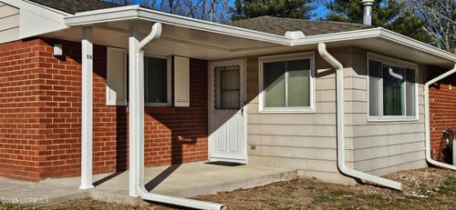 5 Swallow St, Manchester, NJ, 08759-5348 | Card Image