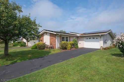 6 Phillips Rd, Brick, NJ, 08724-2441 | Card Image