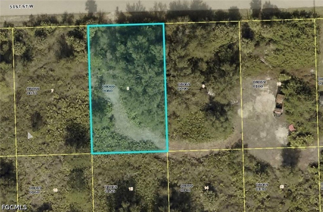 Land in Lehigh Acres