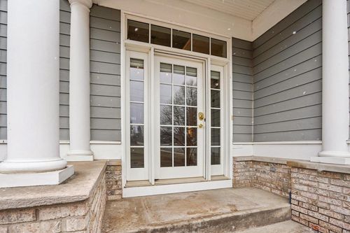 1 Settler Hill Circle, Madison, WI, 53717 | Card Image
