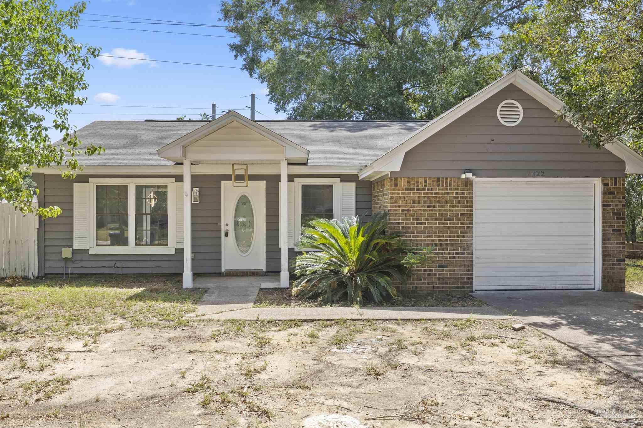 Deborah Dr, Pensacola, FL 32514