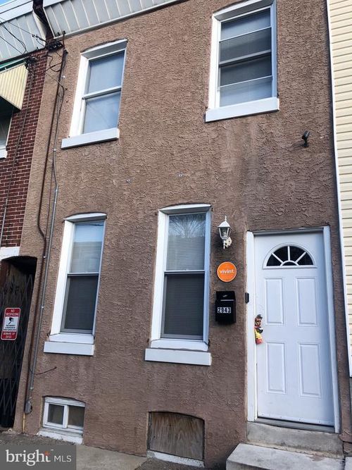 2943 D St, PHILADELPHIA, PA, 19134-2925 | Card Image