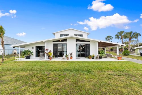 8309 S Indian River Dr, Fort Pierce, FL, 34982-7860 | Card Image
