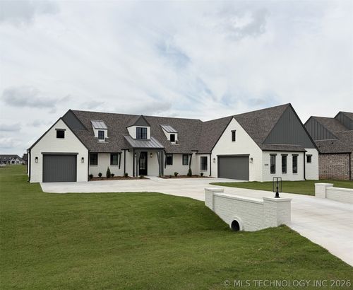 5548 E 174th St S, Bixby, OK, 74008-3069 | Card Image