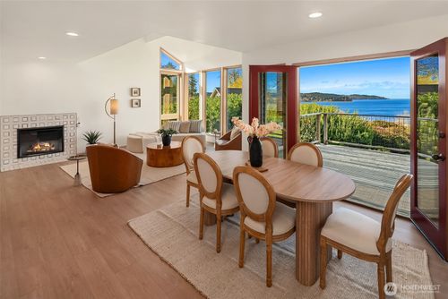 7010 Sw Maury Park Rd, Vashon, WA, 98070-7236 | Card Image