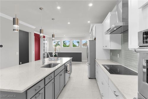 202-4705 Arboretum Cir, NAPLES, FL, 34112-6998 | Card Image