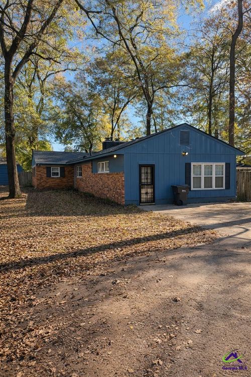 316 Julianne St, Perry, GA, 31069-3006 | Card Image