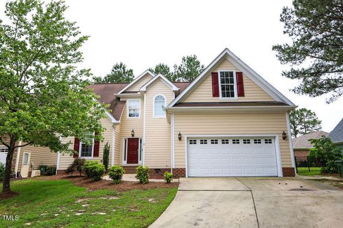 10 London Way, Spring Lake, NC, 28390-1657 | Card Image