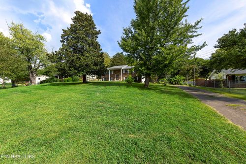 11128 Hughlan Dr, Knoxville, TN, 37934-2912 | Card Image