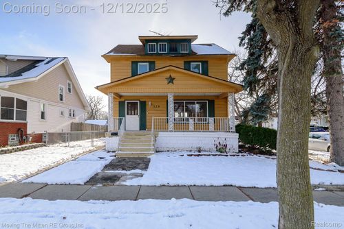 329 W 7th St, Monroe, MI, 48161-1501 | Card Image