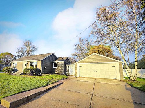 1936 N Mason Street, APPLETON, WI, 54914 | Card Image