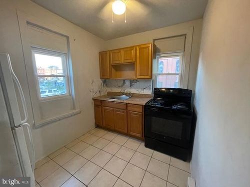 2-3851 Germantown Ave, PHILADELPHIA, PA, 19140-3638 | Card Image