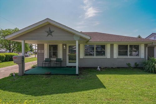 612 Walnut, Waverly, OH, 45690 | Card Image