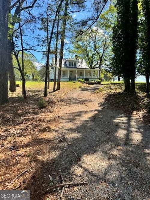 2351 Elder Rd, Bishop, GA, 30621-1227 | Card Image