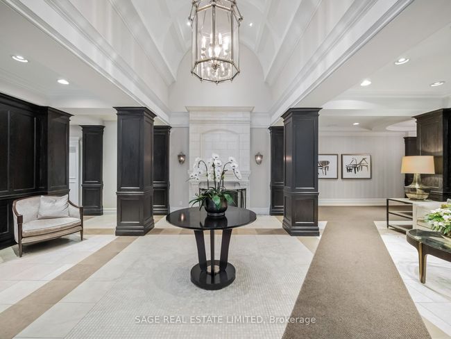 507 - 20 Scrivener Sq, Condo with 2 bedrooms, 2 bathrooms and null parking in Toronto ON | Image 4