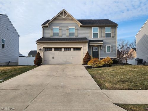 1977 S Ashwood Ln, Painesville, OH, 44077-6168 | Card Image