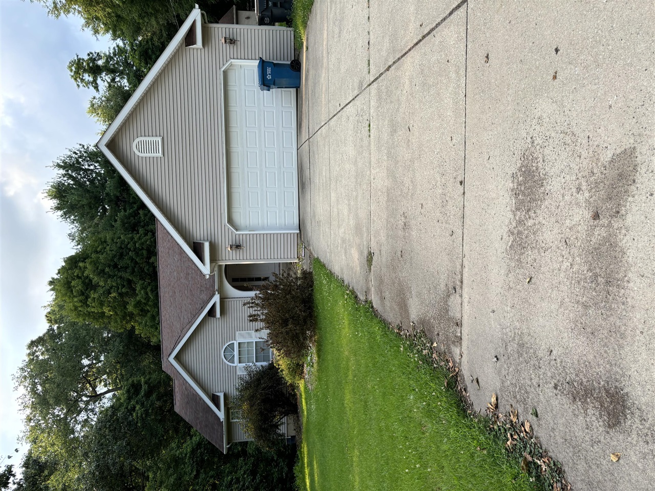 Osterhout Ave, Portage, MI 49024