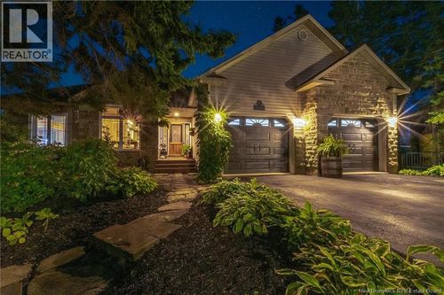 180 Leblanc Ave, Shediac, NB, E4P1Y8 | Card Image