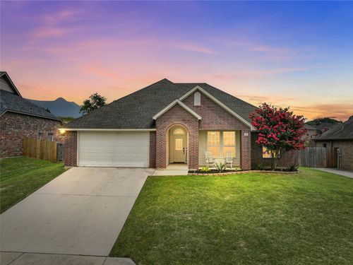 145 Redbud Ln, Weatherford, TX, 76086-3909 | Card Image