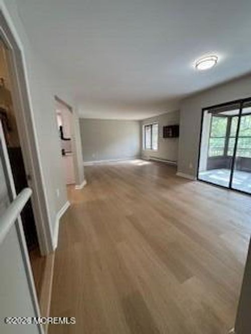 unit-j-140 Amberly Dr, Manalapan, NJ, 07726-2457 | Card Image