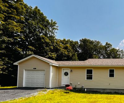 21 Maple Village Drive, House other with 2 bedrooms, 2 bathrooms and null parking in Townshend VT | Image 2