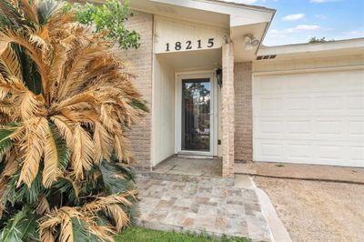 18215 Navajo Trail Drive, House other with 3 bedrooms, 2 bathrooms and null parking in Spring TX | Image 3