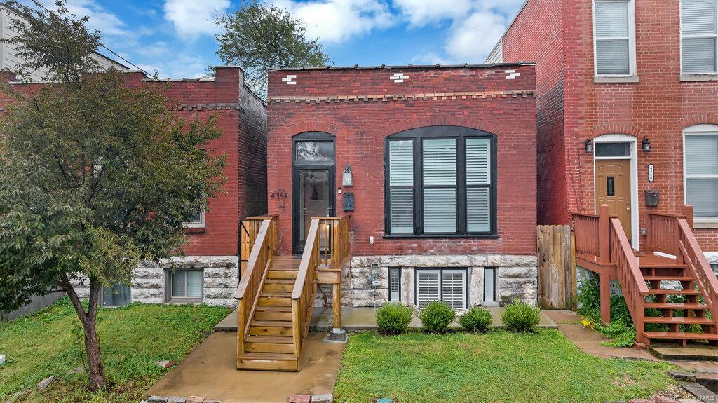 Hunt Ave, Saint Louis, MO 63110