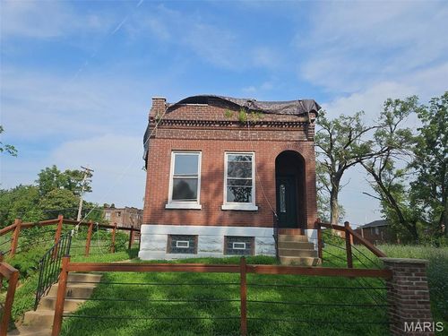 4339 Linton Ave, Saint Louis, MO, 63107-1617 | Card Image