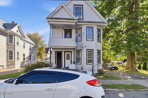 389-387-389 Locust Ave, Amsterdam, NY, 12010-1914 | Card Image