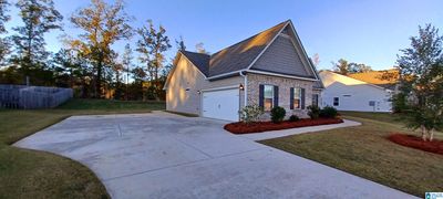 4016 Laura Lane, House other with 3 bedrooms, 2 bathrooms and null parking in CHELSEA AL | Image 3