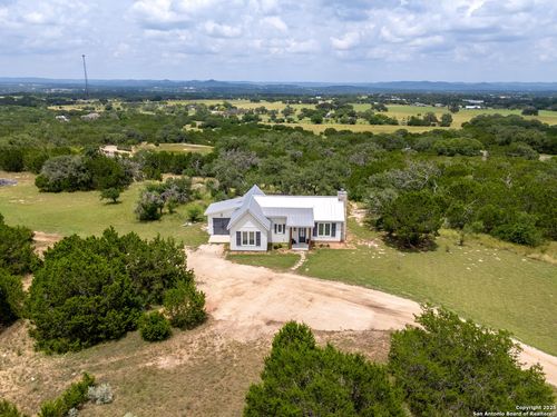 1604 Fm 1077, Bandera, TX, 78003-4117 | Card Image