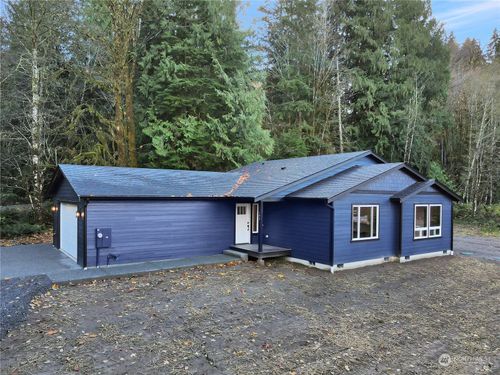403 Commercial Ave, Darrington, WA, 98241-7719 | Card Image