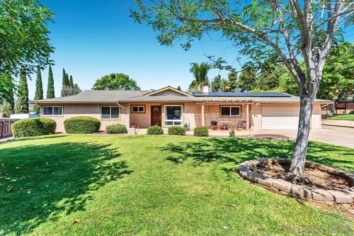 1954 Vermel Ave, Escondido, CA, 92029-3024 | Card Image